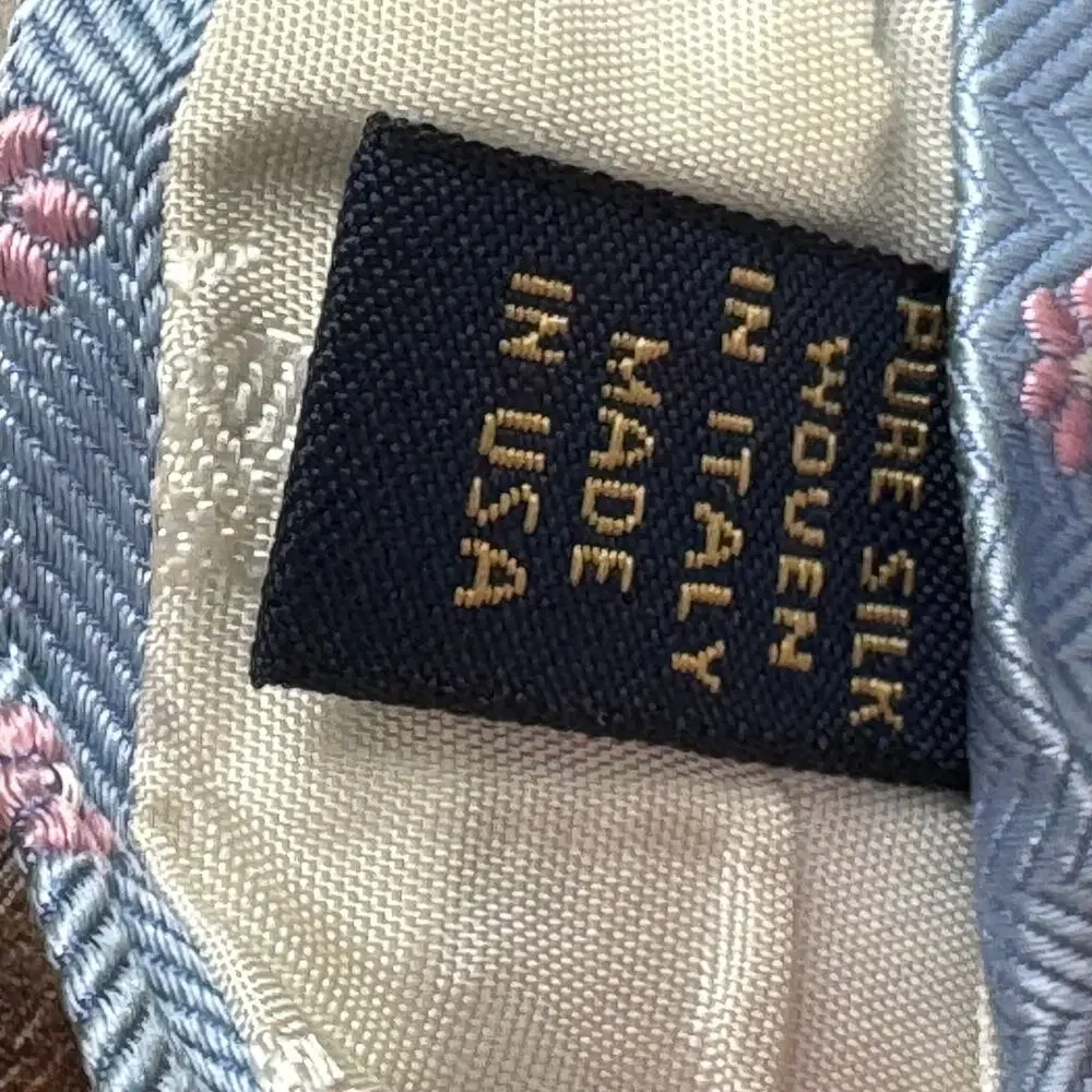 BROOKS BROTHERS Stain‎ Resistant Pink Blue Floral Silk Tie Made In USA 59